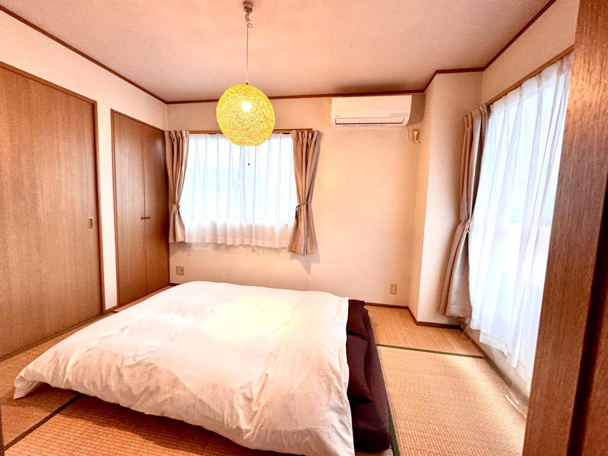 Апартаменти Near To Miyajima Хацукаїті Екстер'єр фото